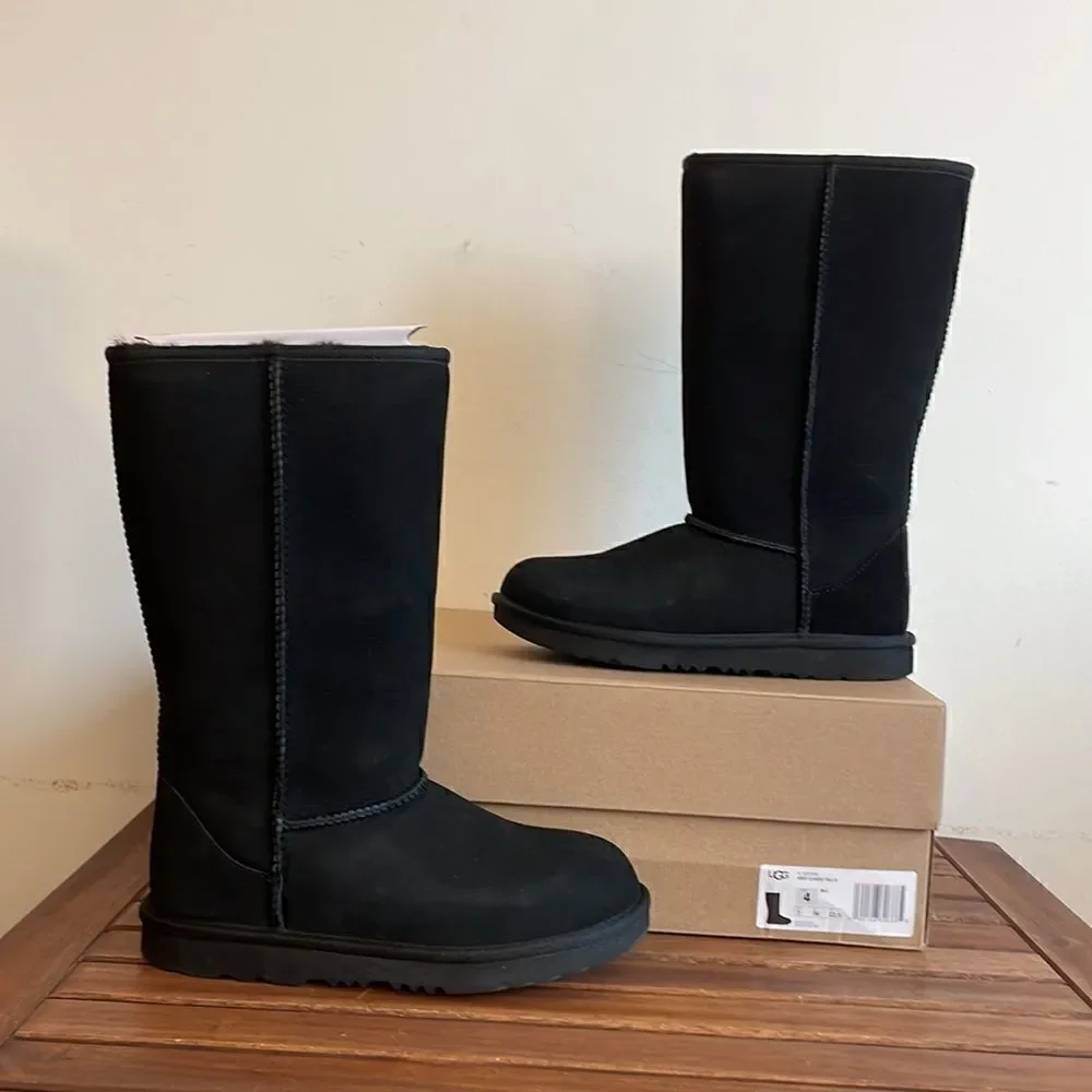 UGG Kids' Classic Tall II Boots Black USA Big Kid Size 4Y/UK 3/EU 36(MSRP$180)